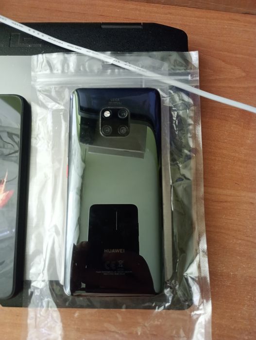 i取り置き　HUAWEI Mate 20 Pro  新品未開封 huawei mate 20 pro - купить мобильные телефоны и смартфоны - Цена