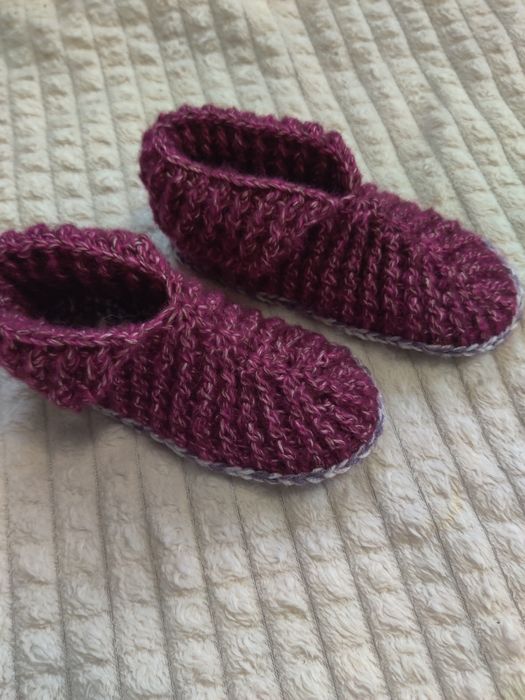 Тепленькі в'язані носочки