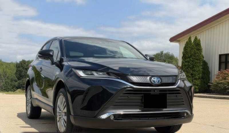 2023 Toyota Venza LE