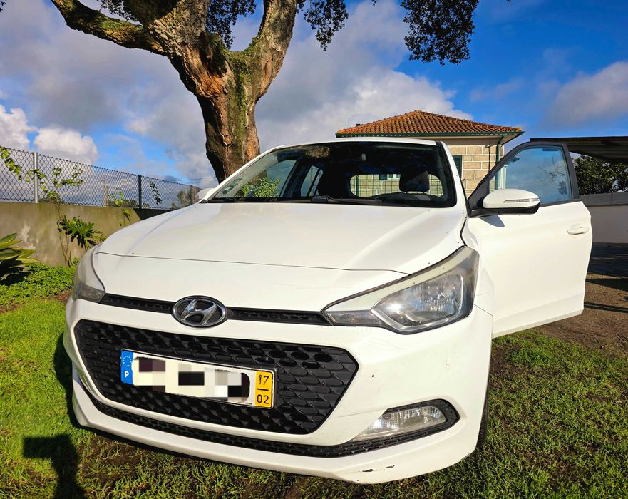 Hyundai i20 1.1 CRDI – 2017 - 2 Lugares