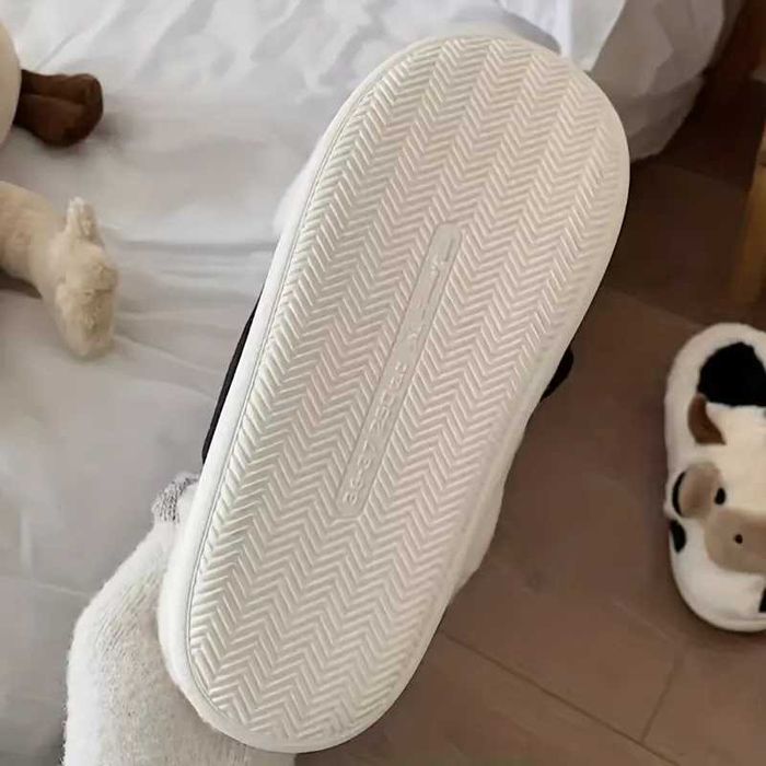 Pantufas com forma de vaca