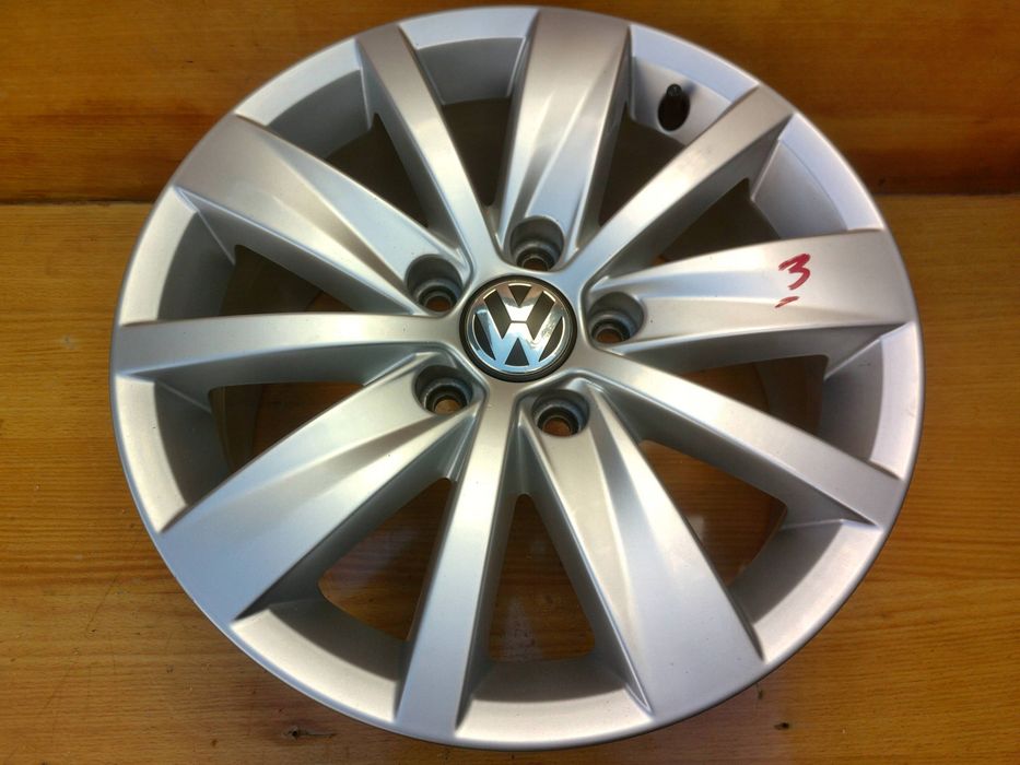 felga 3aa601025 vw passat b7 pojedyncza 7 x 16 et45 5x112 dekielek /3.4/