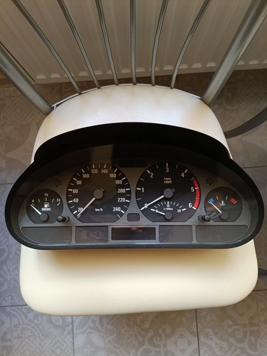 Панель приладів БМВ е46