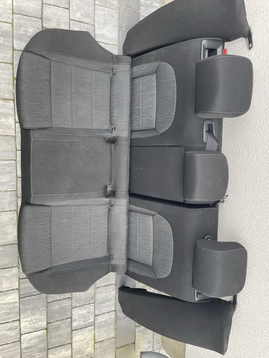 Skoda Superb 3 Combi fotele + kanapa + boczki drzwiowe