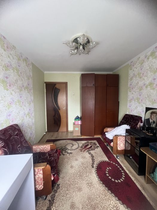 Продам 3 кімнатну квартиру