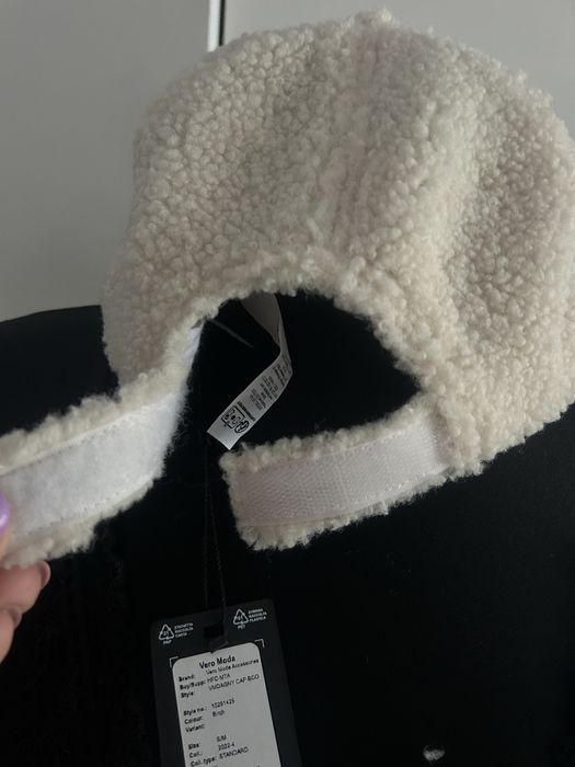 Czapka z daszkiem baranek rozm s/m vero moda nowa