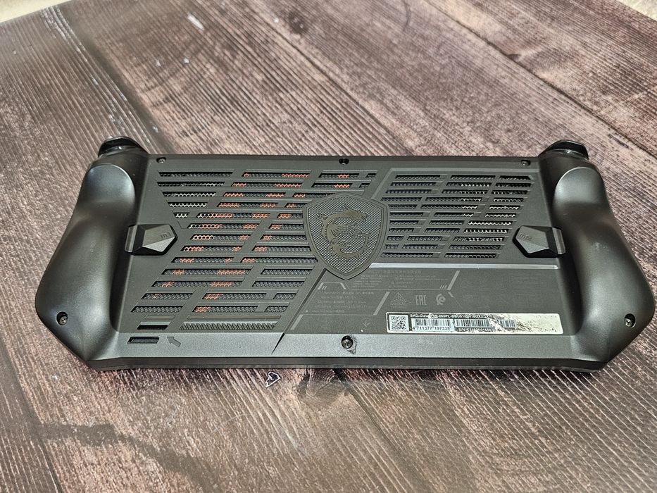 Ігрова консоль MSI Claw A1M 512 GB (Intel Core Ultra 5 135H) Bazzite OS з гарантією