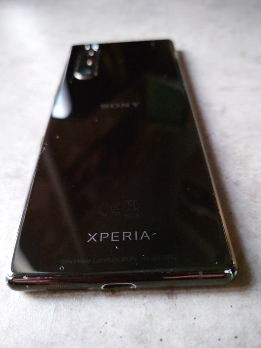 продам Sony Xperia 5 6/128GB Black (2SIM)