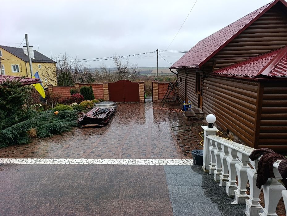 Продам будинок по вул. Ростислав Волошина, м. Рівне