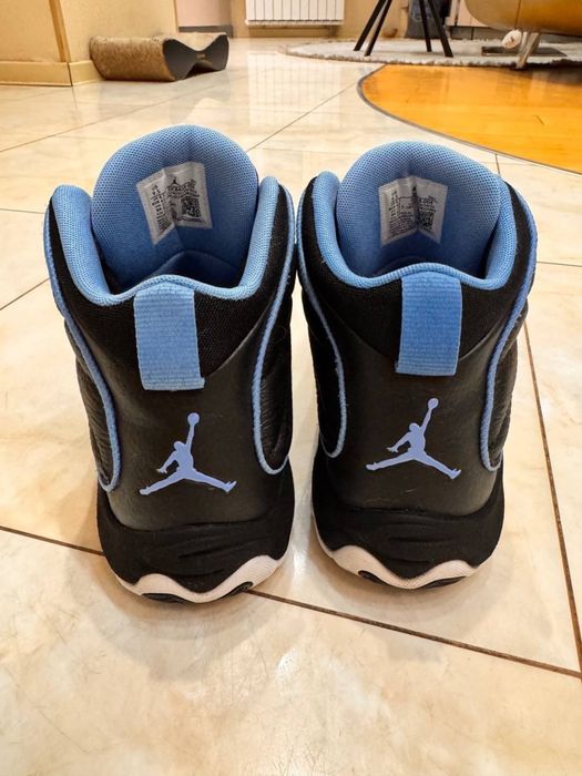 Jordan Pro Strong