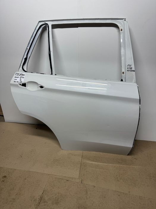 Двері задні праві BMW F15
