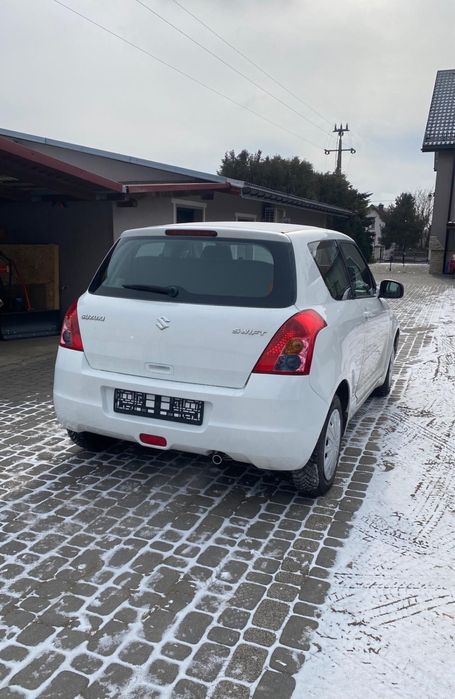 Suzuki Swift 1.3 benzyna biały