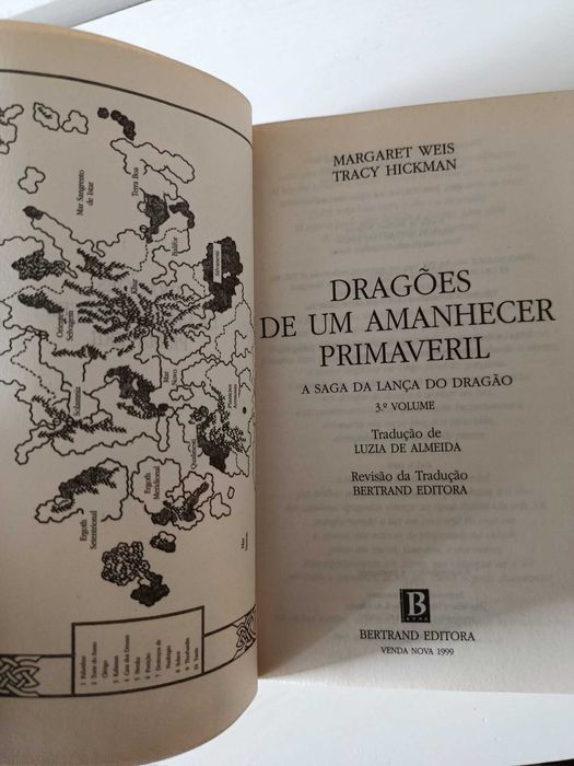 Livro "Dragões de um Amanhecer Primaveril"