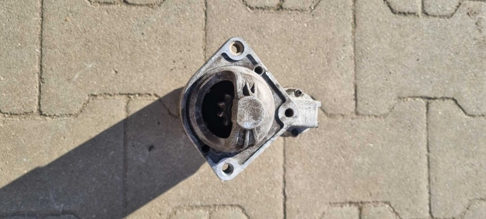 Rozrusznik BMW 2.0 3.0 D E60 E83 E70 E90 E71