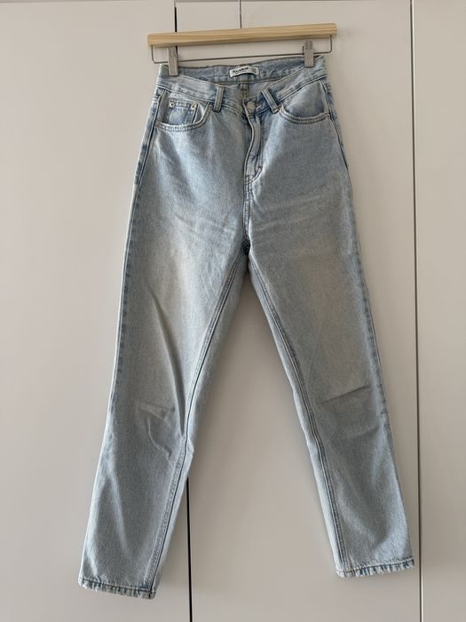 straight jeans 34, pull&bear