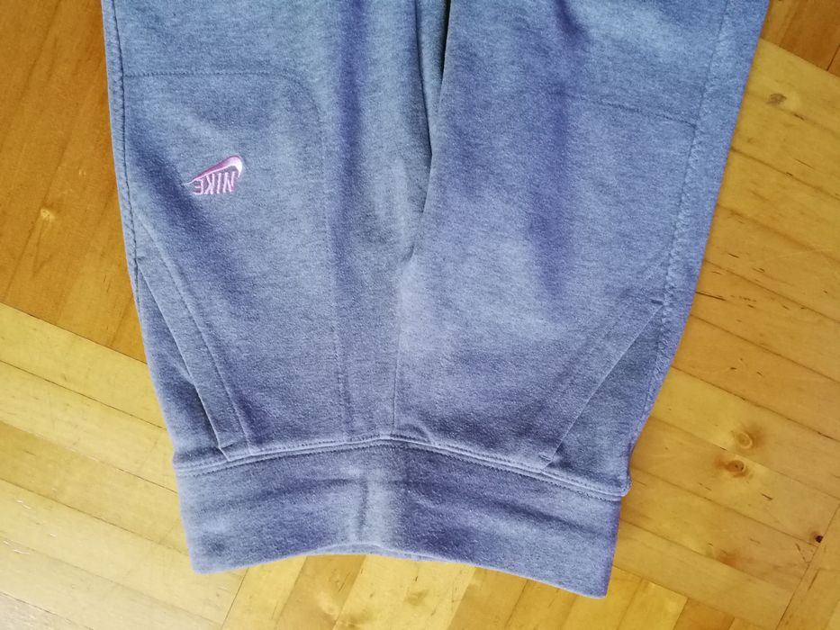 Dres NIKE na 104/110