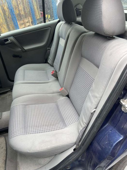 Para peças VOLKSWAGEN Polo (6N)