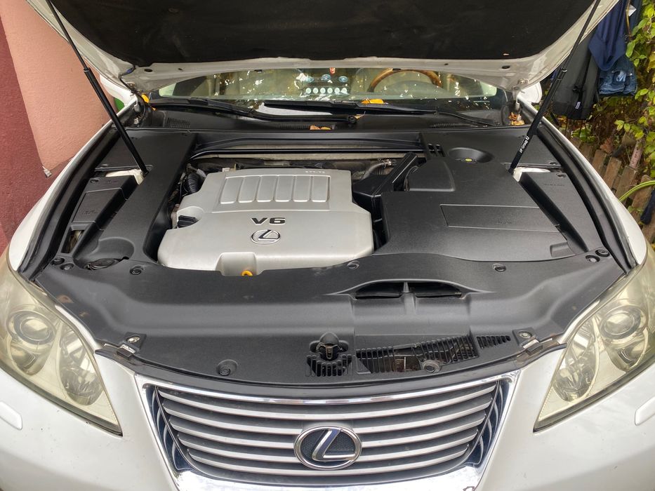 Авто Lexus es350 газ/бензин