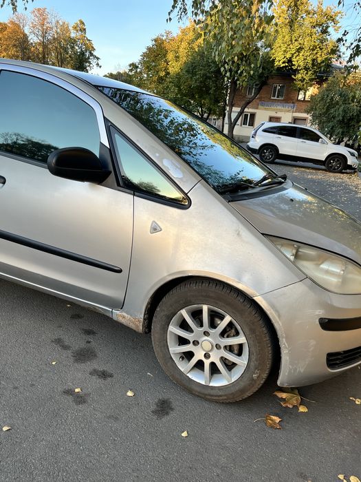 Mitsubishi colt 2006
