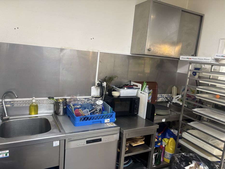 Trespasse de Restaurante/Pizzaria no Montijo – Pronto a Trabalhar