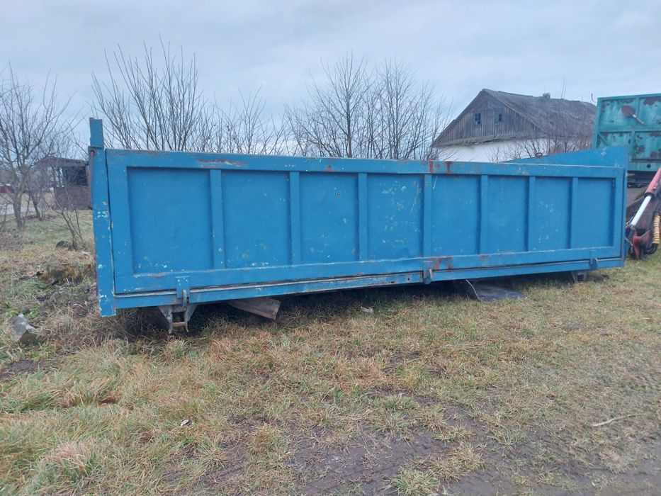 Продам прицеп бортовий