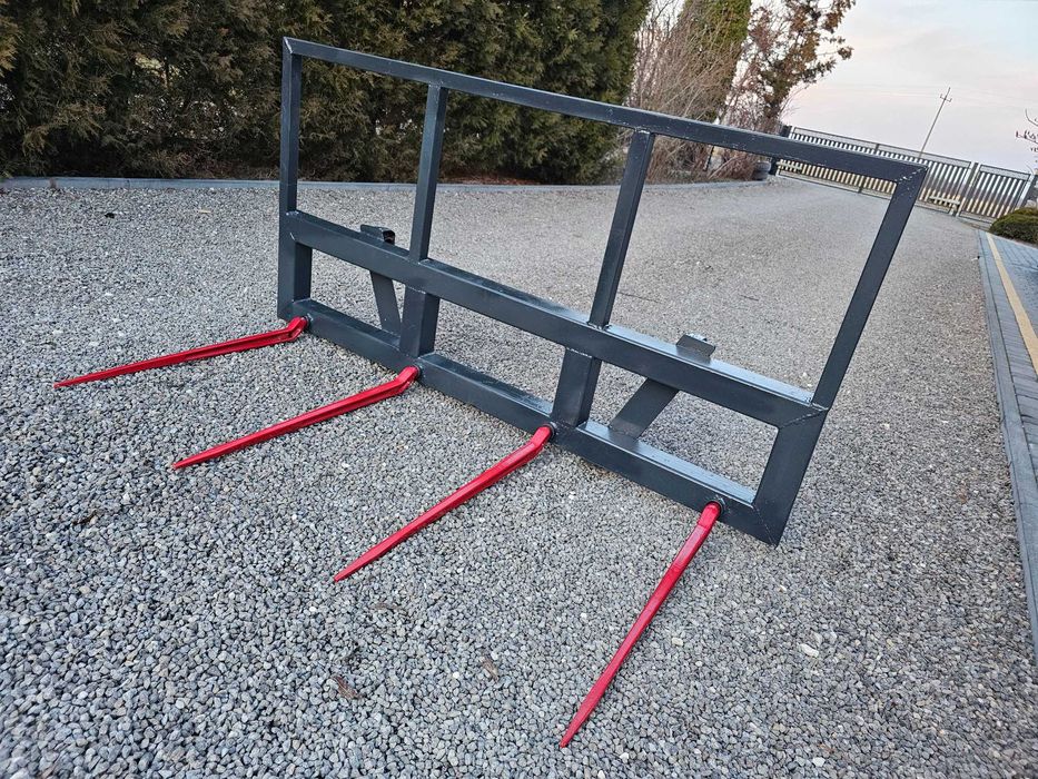 4 tuleje i kły widły do słomy bel siana bali balotów na dwie bele NOWE