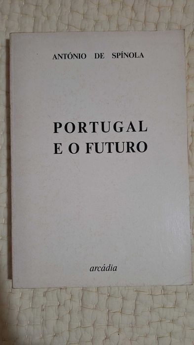Política: Álvaro Cunhal, Manuel Barão da Cunha e outros