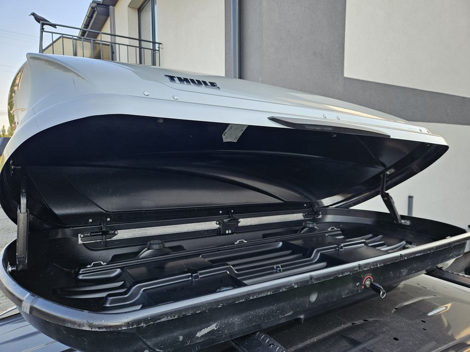 Box Thule Super stan Motion M/200