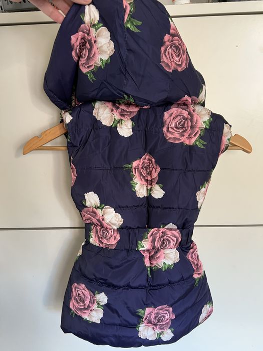 Утеплена жилетка, безрукавка на вік 5-7 років