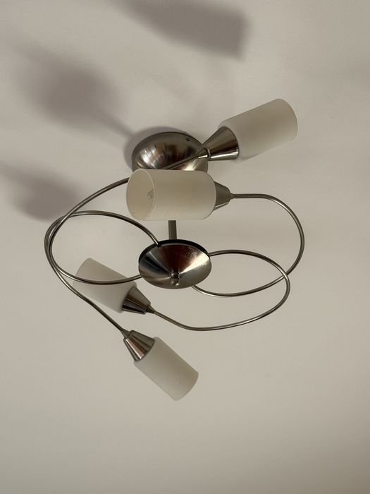 3 Candeeiros como Novos 15€