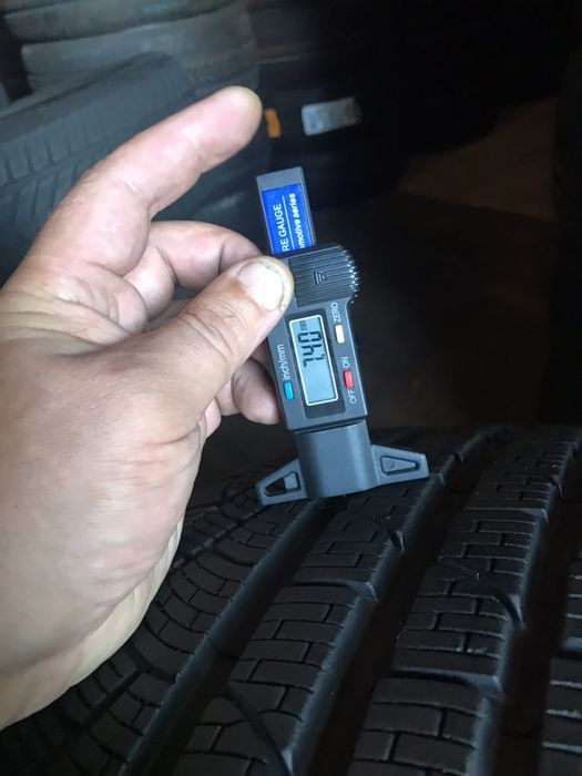 275/35/20+245/40/20 R20 Pirelli SottoZero 240 RSC 4шт зима