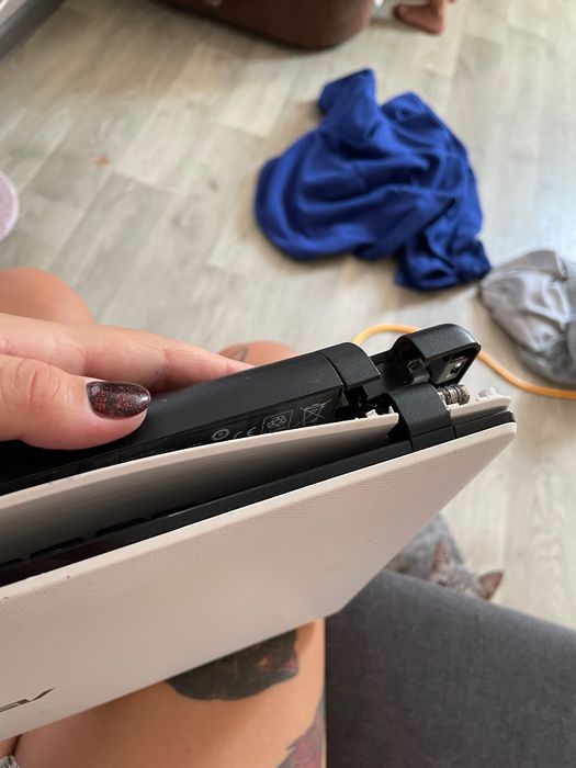 Ноутбук ASUS X552M