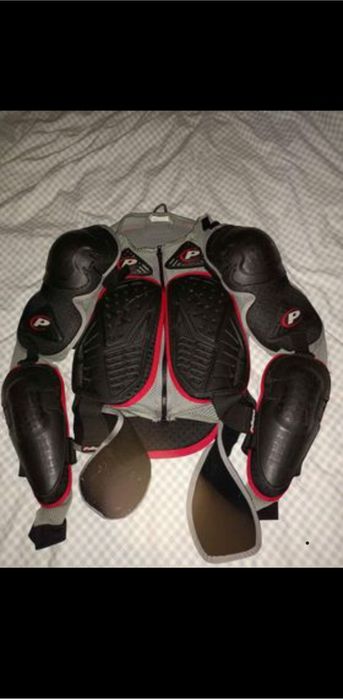 Colete de proteção.