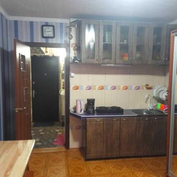 Смарт квартира возле метро Индустриальная, всё своё (гостинка)