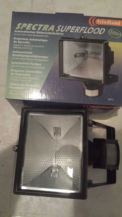 Holofote Jardim  500 W Com Sensor De Movimento