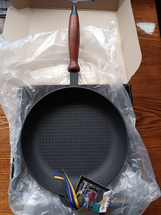 Сковорода чугунная сковородка пательня чавун современная ТМ Ситон 24см