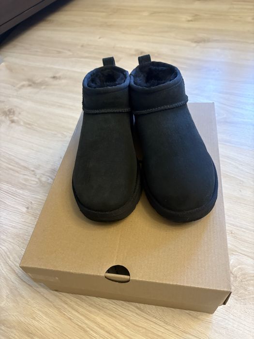 UGG Classic Ultra Mini buty śniegowce 37