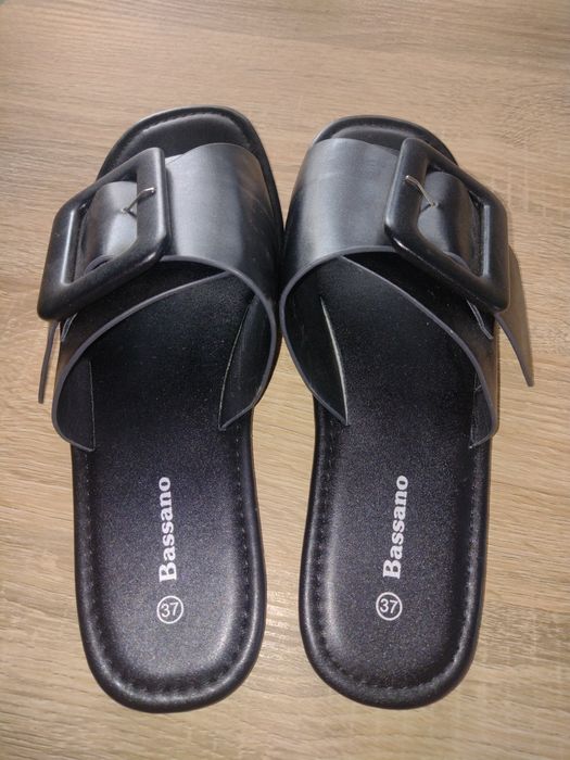 Nowe buty klapki r37 czarne lato