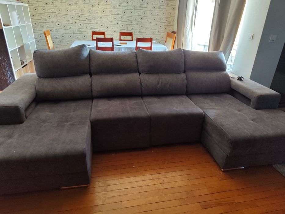 Sofá cama com chaise long