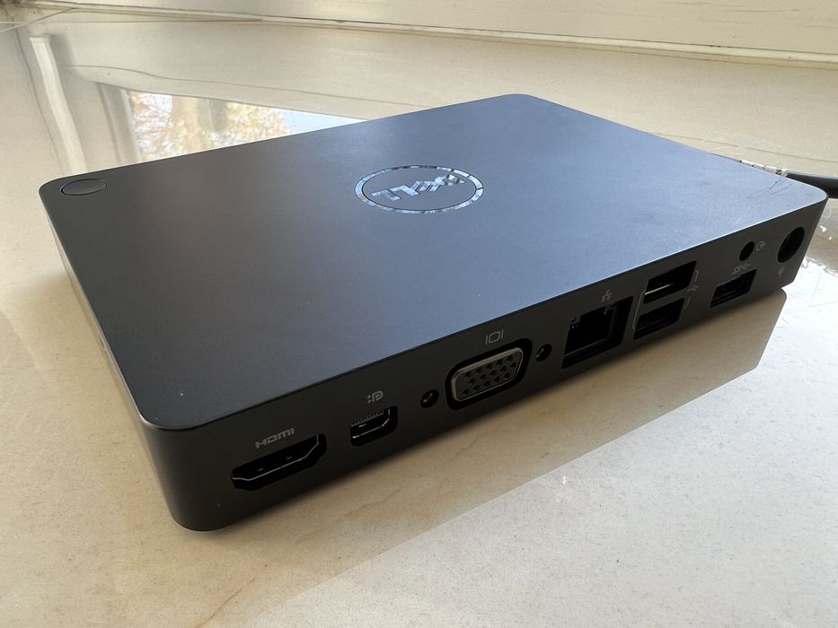 Dell stacja dokujaca na USBC - Model WD15