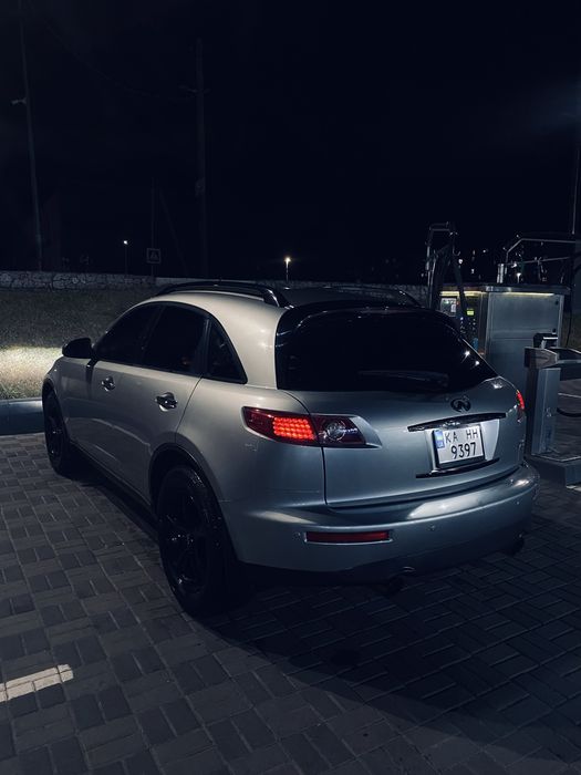 Infiniti FX35 S50