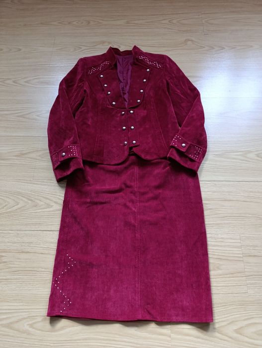 Костюм піджак і спідниця р.50