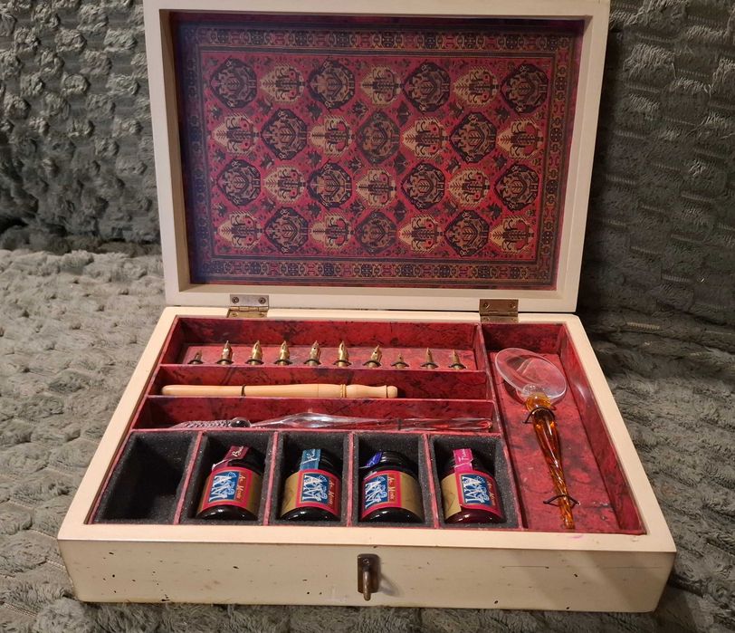 Elegancki zestaw do kaligrafii Authentic Models