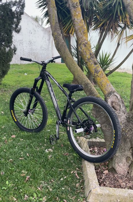 Bike x1 frame vendo ou troco