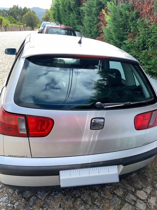 SEAT IBIZA 1.4 Gasolina – 2001 – 1.700€