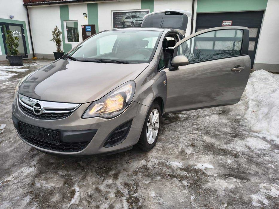 Opel Corsa D Lift  2014 R 156000 Tys km 14800 Pln Do negocjacji