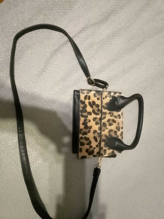 Сумочка не велика