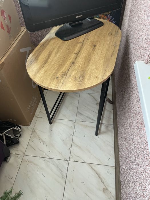 Продам стол с кофейни