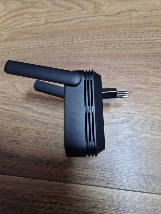 wzmacniacz MI WiFi Range Extender AC1200