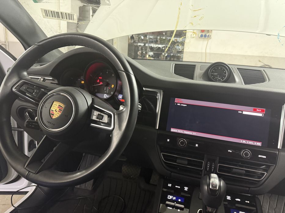 Lampy porsche Macan Konwersja USA - EU Polskie menu kodowanie Mapa